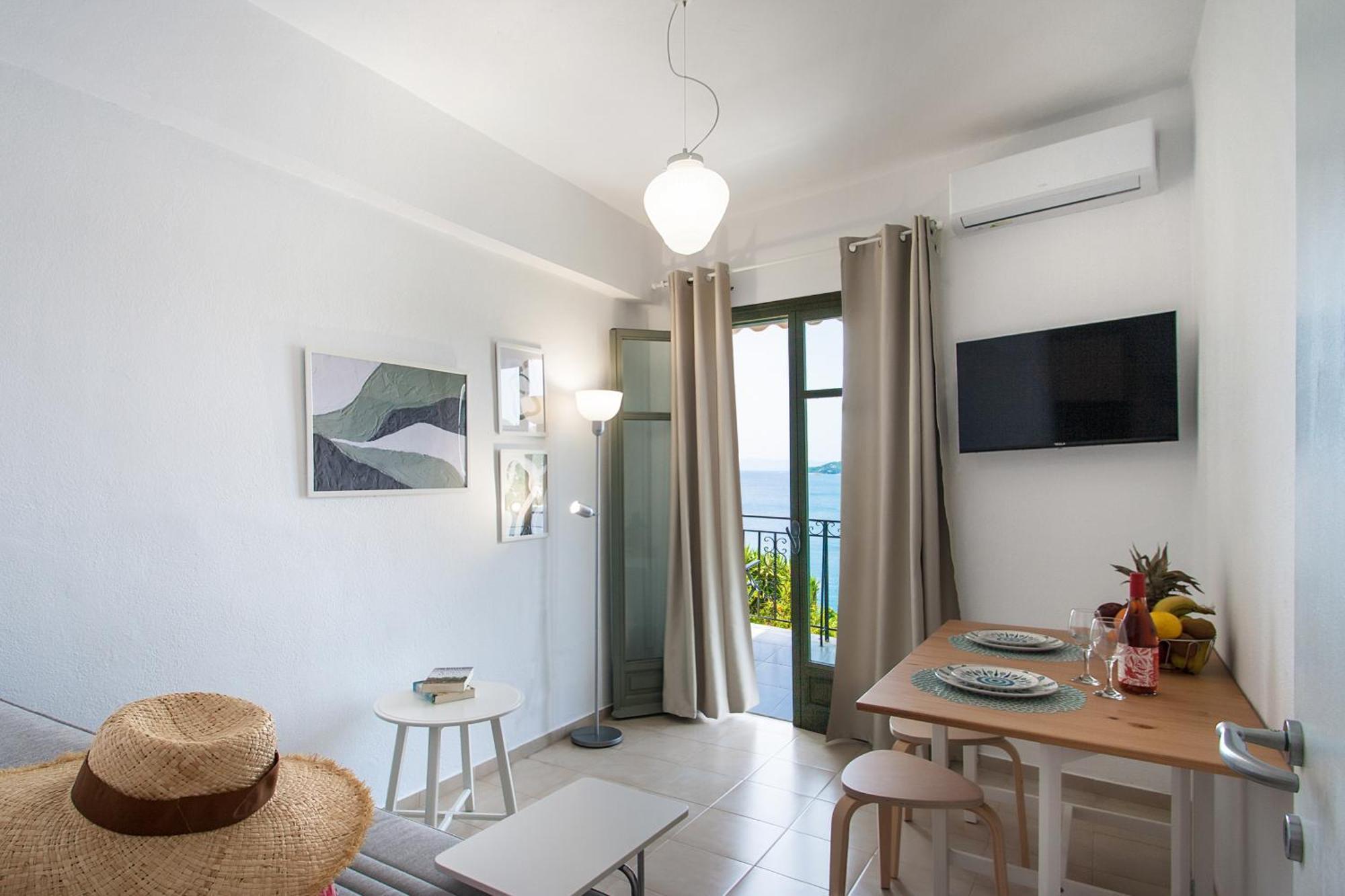 Apartment Thama Of 2 Skiathos Town